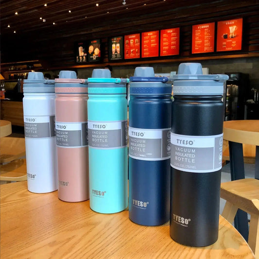 Gourde-Thermos-Inox-TYESO-TYESO-est-il-vraiment-étanche Gourde Bottle®