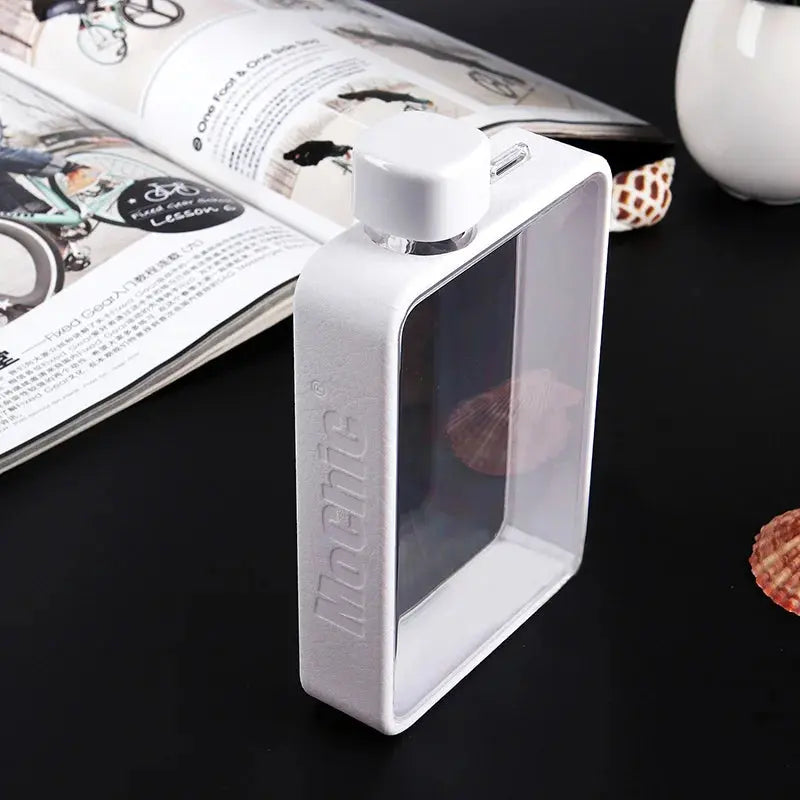 Bouteille d'eau plate MoChic - Gourde Bottle