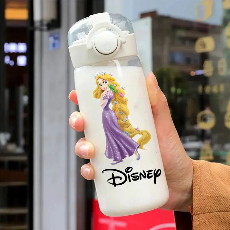Disney Gourde princesse Disney avec Paille 600 ML, Gourde princesse disney, Gourde Disney Primark
Gourde isotherme princesse Disney, Gourde princesse disney paillette, Gourde Disney adulte, Gourde Disney avec paille, Water C Gourde Bottle®
