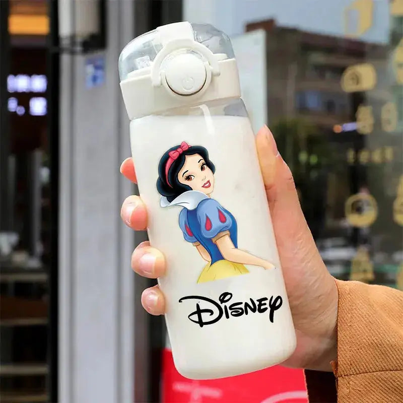 Disney Gourde princesse Disney avec Paille 600 ML, Gourde princesse disney, Gourde Disney Primark
Gourde isotherme princesse Disney, Gourde princesse disney paillette, Gourde Disney adulte, Gourde Disney avec paille, Water C Gourde Bottle®