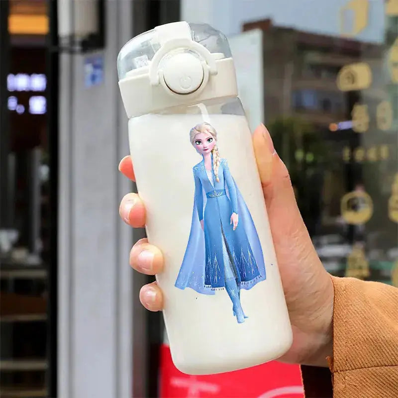 Disney Gourde princesse Disney avec Paille 600 ML, Gourde princesse disney, Gourde Disney Primark
Gourde isotherme princesse Disney, Gourde princesse disney paillette, Gourde Disney adulte, Gourde Disney avec paille, Water C Gourde Bottle®
