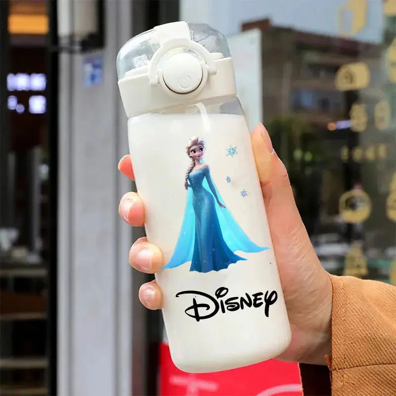 Disney Gourde princesse Disney avec Paille 600 ML, Gourde princesse disney, Gourde Disney Primark
Gourde isotherme princesse Disney, Gourde princesse disney paillette, Gourde Disney adulte, Gourde Disney avec paille, Water C Gourde Bottle®