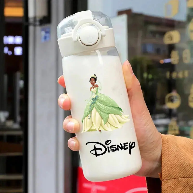 Disney Gourde princesse Disney avec Paille 600 ML, Gourde princesse disney, Gourde Disney Primark
Gourde isotherme princesse Disney, Gourde princesse disney paillette, Gourde Disney adulte, Gourde Disney avec paille, Water C Gourde Bottle®