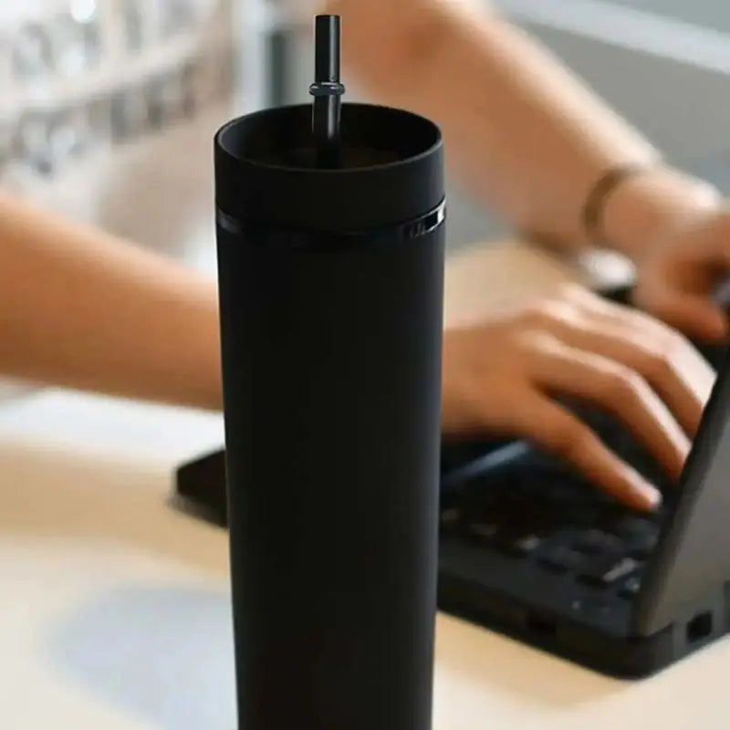 Gobelet avec Paille Intégrée 500ml Gourde Bottle®