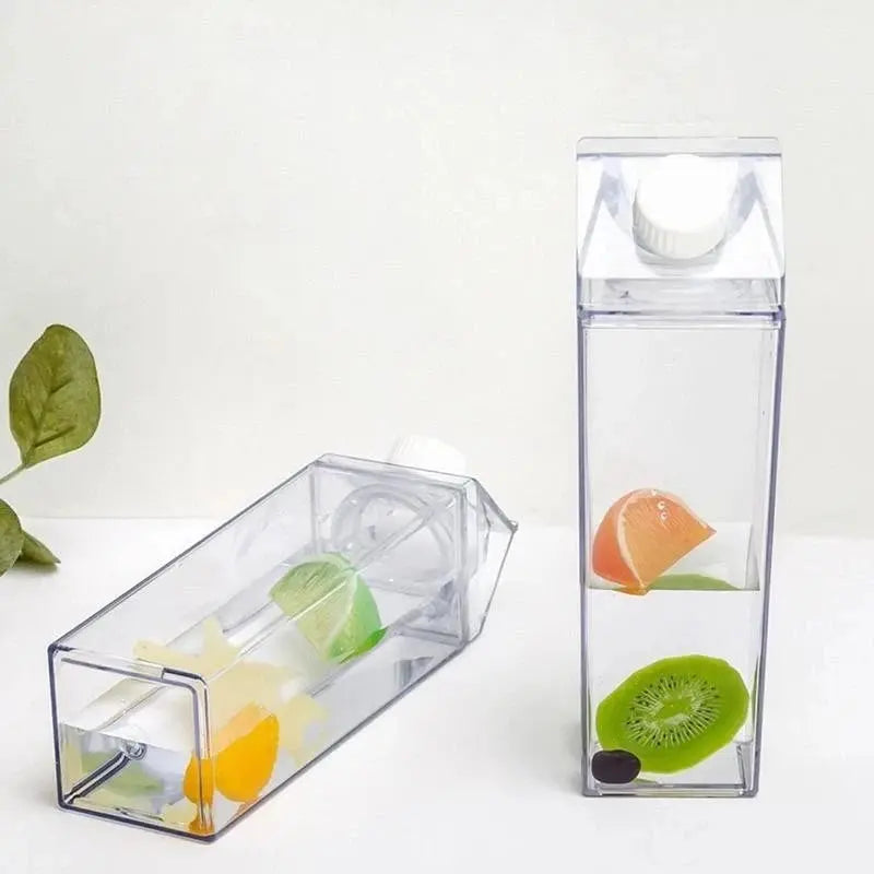 Gourde Lait Transparent 1000ml, petit prix Gourde Bottle®