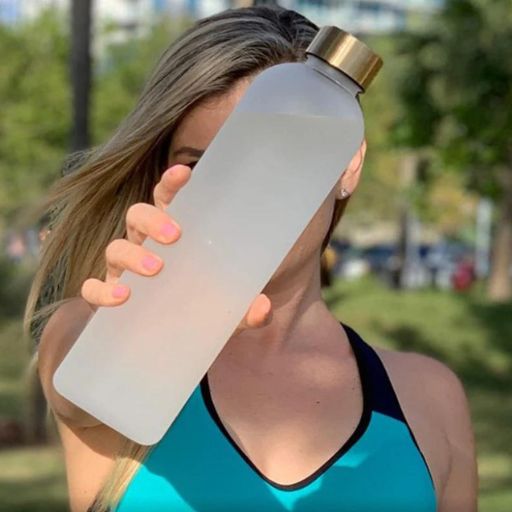 Gourde de motivation 1l blanc pour une hydrations optimal avec marqueur de temps