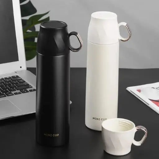 Petit thermos avec tasse - Gourde Bottle