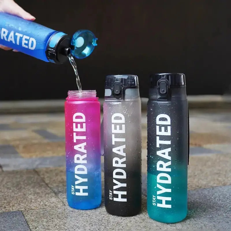Gourde-1L-Combien-de-litre-d-eau-par-jour-maximum Gourde Bottle®