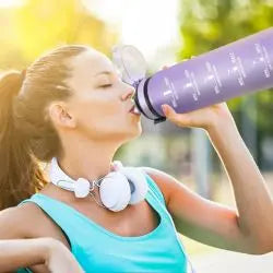 Gourde Pour Boire : Comment calculer la quantité d'Eau à Boire ?