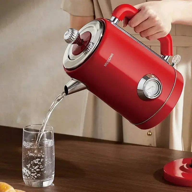 Bouilloire Electrique Rouge 1.8L (1500W) Gourde Bottle®