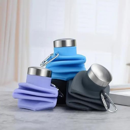 Bouteille d'eau réutilisable avec couvercle à rabat pour voyage, randonnée, voyage – Portable et étanche, silicone de qualité alimentaire, sans BPA - Gourde Bottle