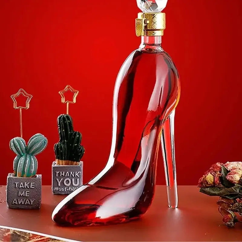 Carafe À Whisky En Forme De chaussure (Queen) Gourde Bottle®