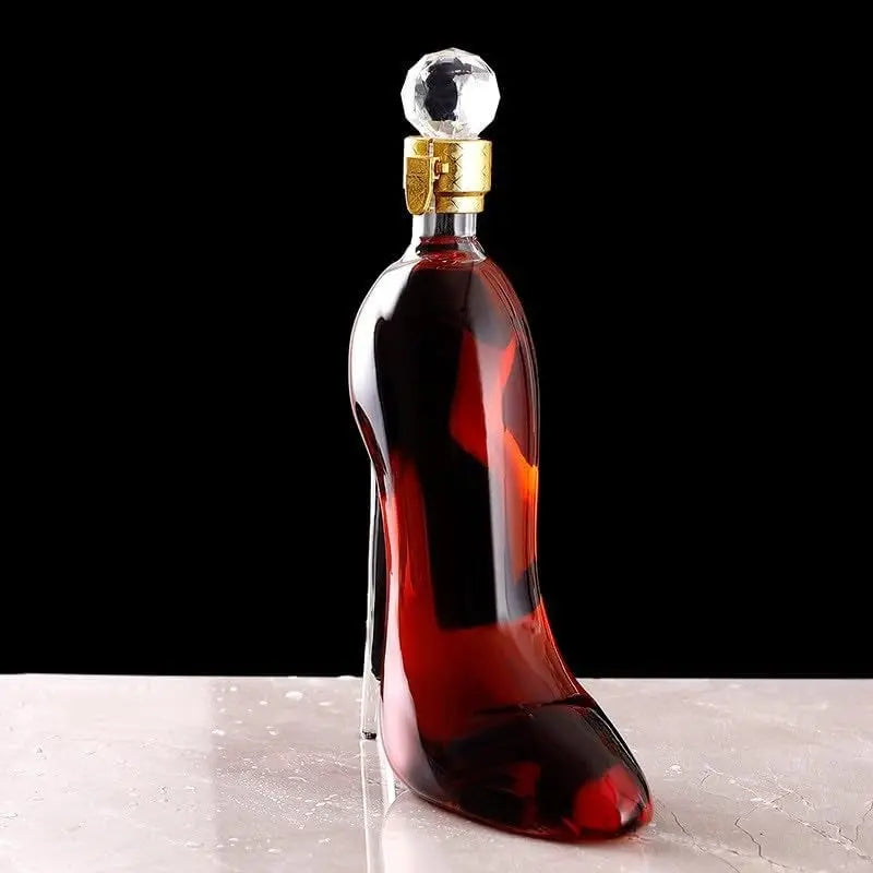Carafe À Whisky En Forme De chaussure (Queen) Gourde Bottle®