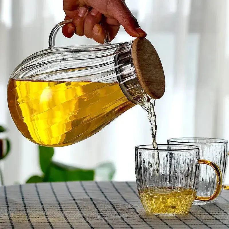 Carafe à Eau Design Original Gourde Bottle®