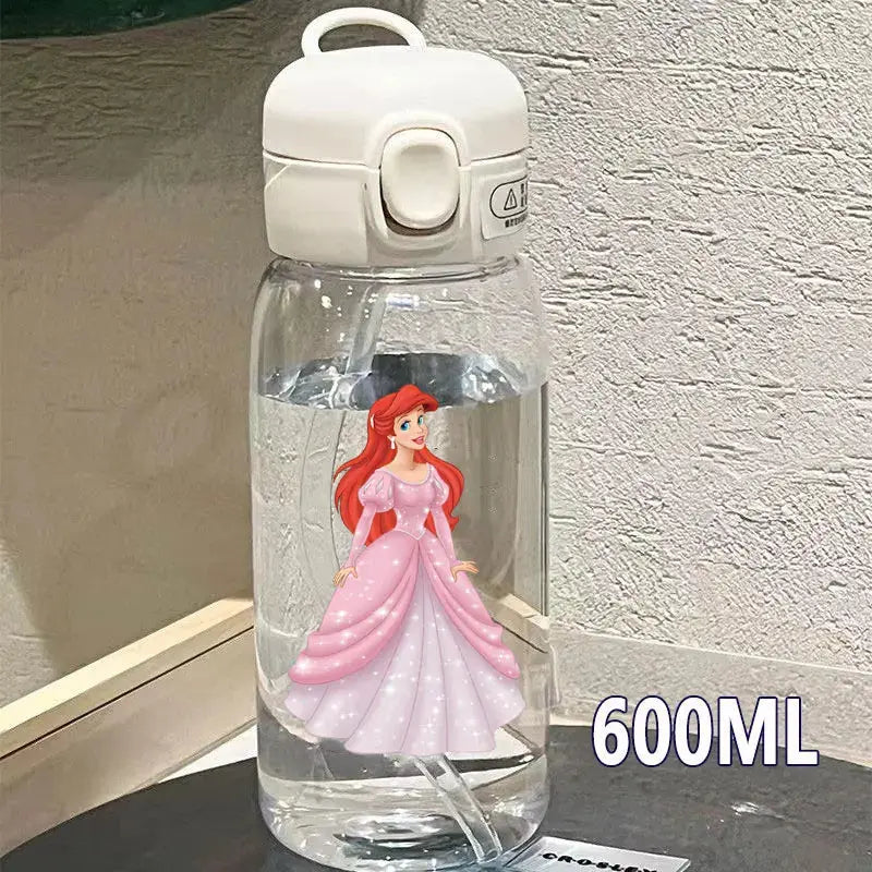 Disney Gourde princesse Disney avec Paille 600 ML, Gourde princesse disney, Gourde Disney Primark
Gourde isotherme princesse Disney, Gourde princesse disney paillette, Gourde Disney adulte, Gourde Disney avec paille,  Water C Gourde Bottle®