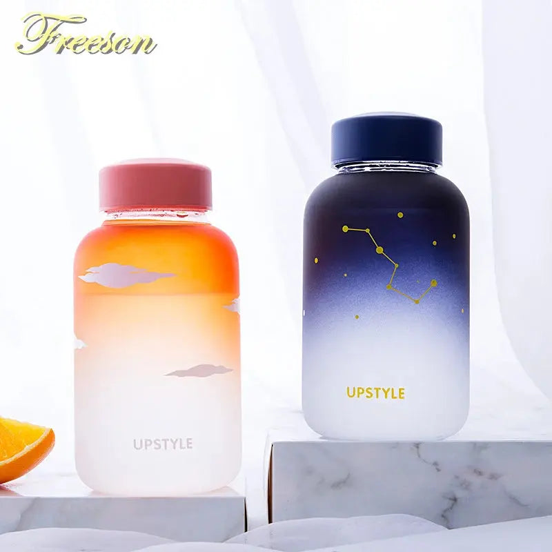 Gourde d'Eau en Verre Borosilicate avec Manchon 600ml, Bouteille en Verre Borosilicate 600ml, Gourde Verre en forme de Manchon, Bouteille D'eau en Verre Animaux 1 Litre Gourde Bottle®