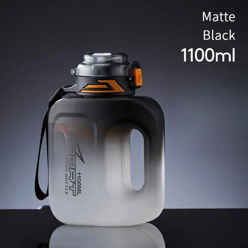 Gourde paille Adulte 1100ml, Gourde avec paille, Gourde paille Decathlon, Gourde isotherme avec paille intégrée, Gourde paille intégrée, Gourde avec paille 1l, Gourde paille 2L,Bidons Sport,  GIANXI Plastic Cup High Tempe Gourde Bottle®