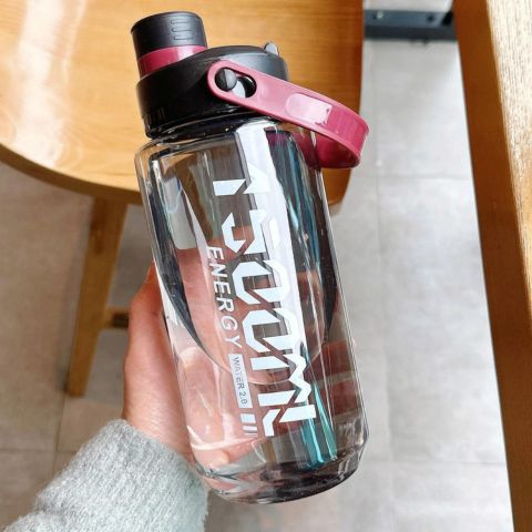 Gourde de motivation transparent avec paille et marqueurs de temps pour rester hydraté toute la journée  et d'une capacité de 1500 - 2000 ml, pour votre santé - Gourde Bottle