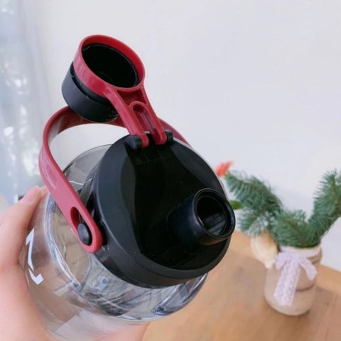 Gourde motivation avec marqueurs de temps ),  Système de Fermeture avec Bouchon Antifuite , Gourde 100% Réutilisable et Inodore,  Entretien Pratique  et Facile - Gourde Bottle