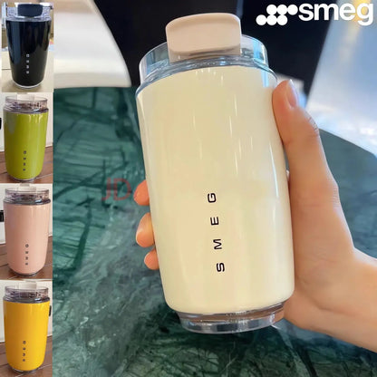 SMEG Mug Transportable SMEG 240ml, Smeg coffee Mug Smeg 240ML , Smeg thermos Mug coffee 300ml, Travel Mug SMEG 300 ml,Mug SMEG Prix, Mug Smeg France, SMEG Mug isotherme, Mug Smeg Amazon, Mug Smeg noir, Mug Smeg Beige Gourde Bottle®